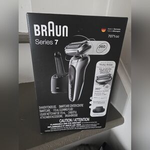 Braun Series 7 Electric Shaver 7071cc